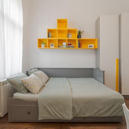 Apartament Ultracentral Alecsandri 1 Орадя Екстер'єр фото